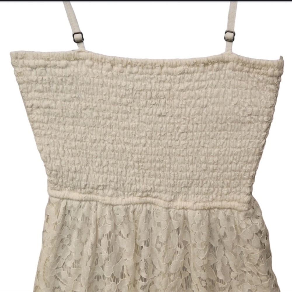Hollister Lace Smocked Dress - Picture 6 of 8